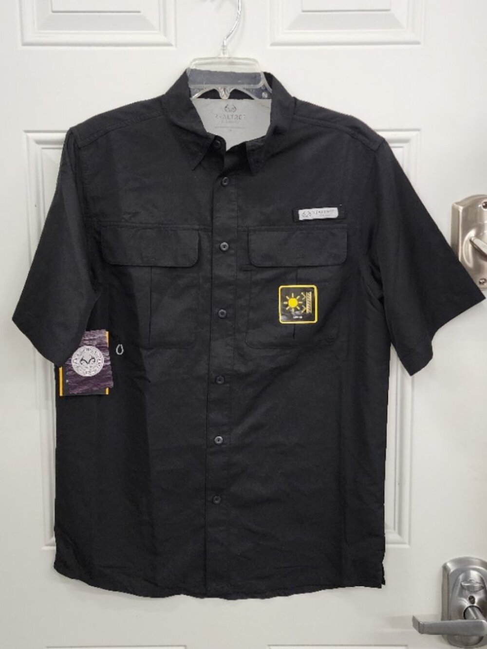 New Realtree Fishing Guide Shirt - Black - Size Small